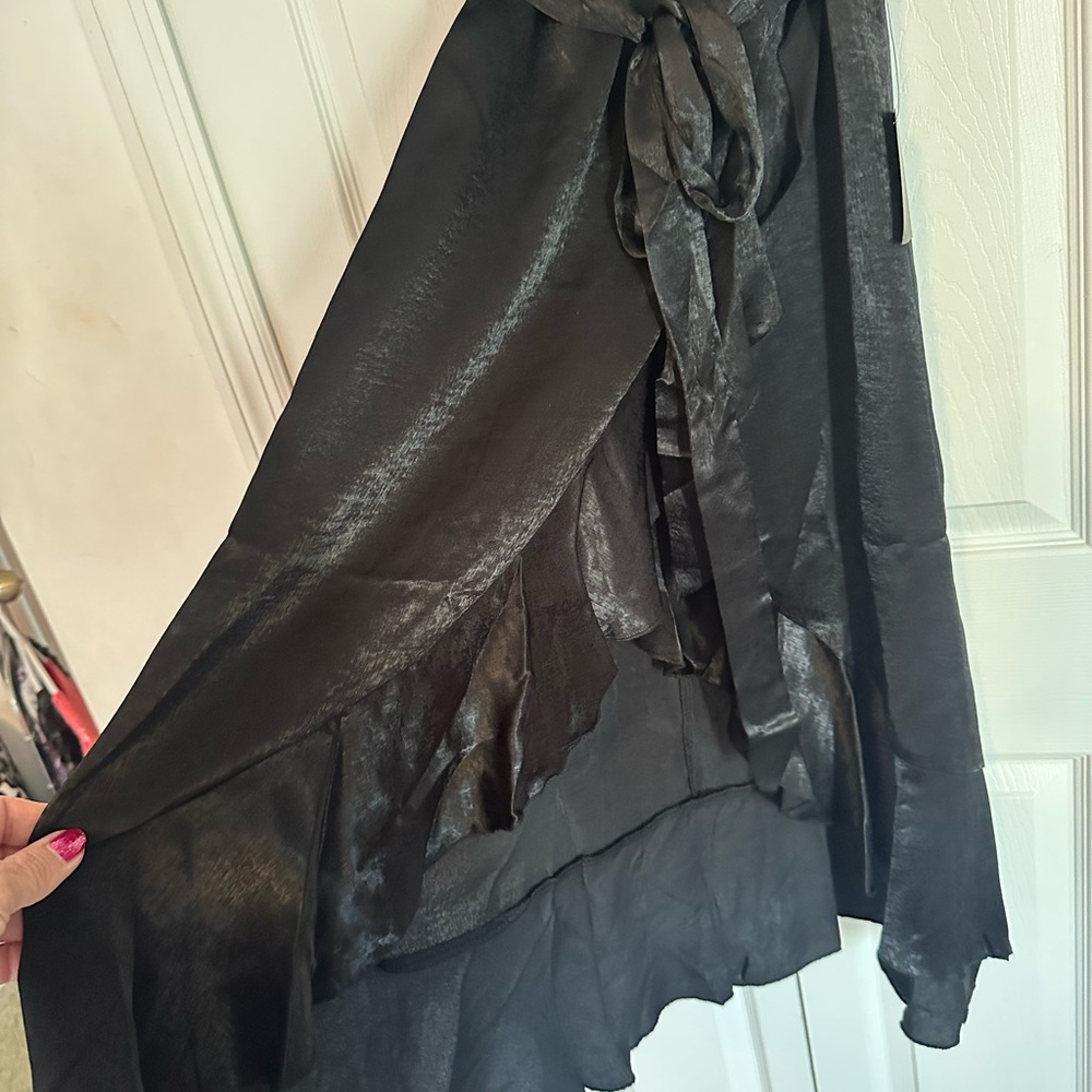 Lulu's Black Flutter Sleeve Wrap Dress - Picture 2 of 5